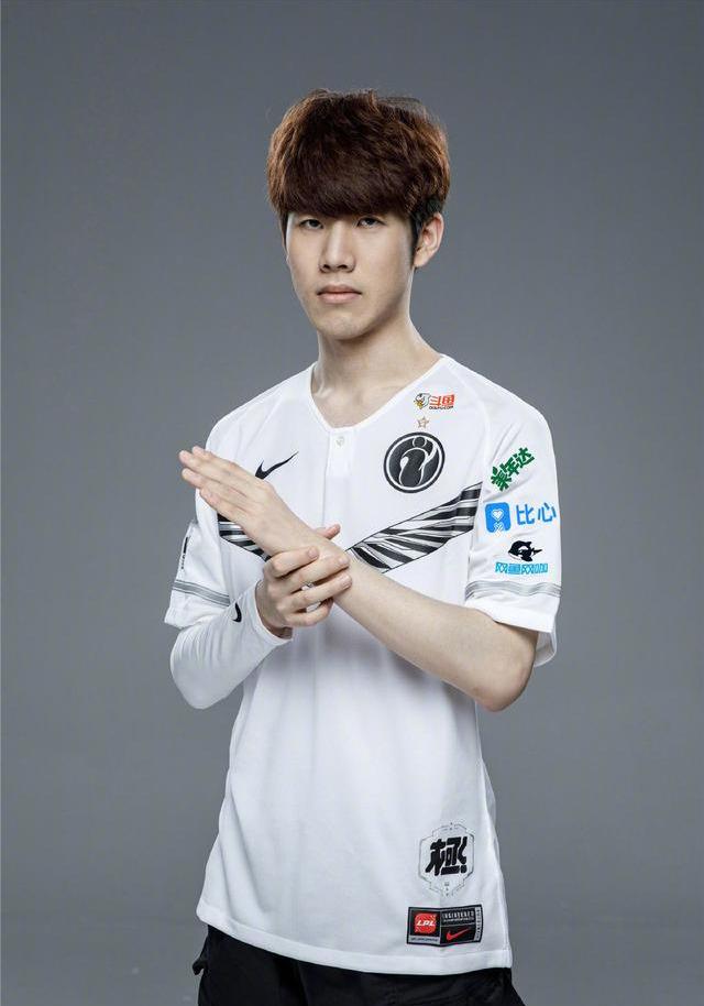 英雄联盟当年今日：2018年8月29日，亚运会上中国队英雄联盟夺冠！