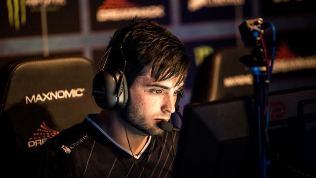 TES 2-1 FNC：上中下三路齐发力，TES轻取FNC挺进MSI八强